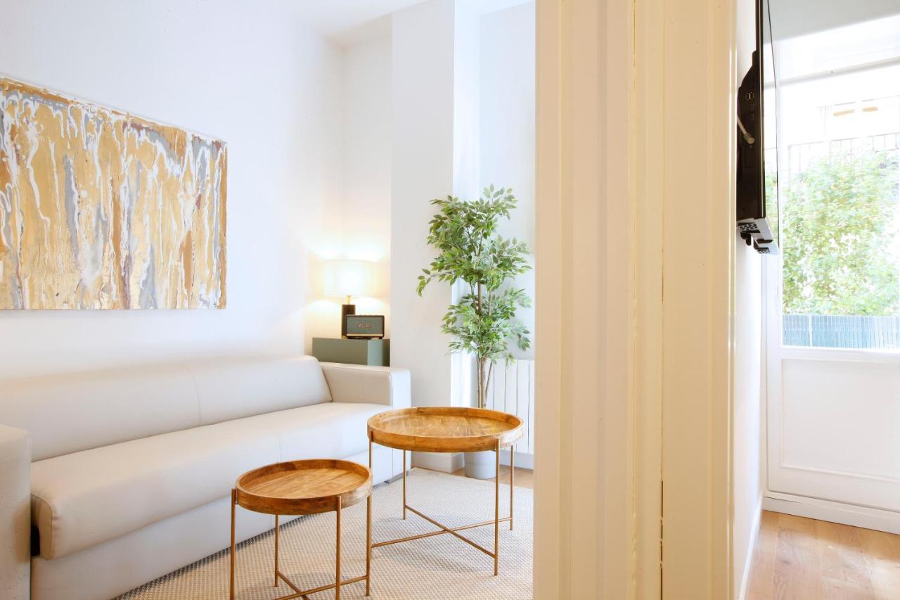 Tirso Suite มาดริด ภายนอก รูปภาพ