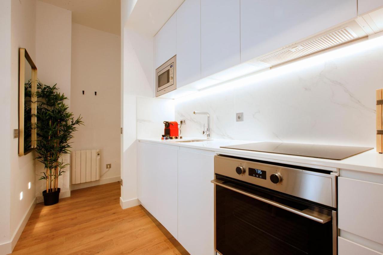 Tirso Suite มาดริด ภายนอก รูปภาพ