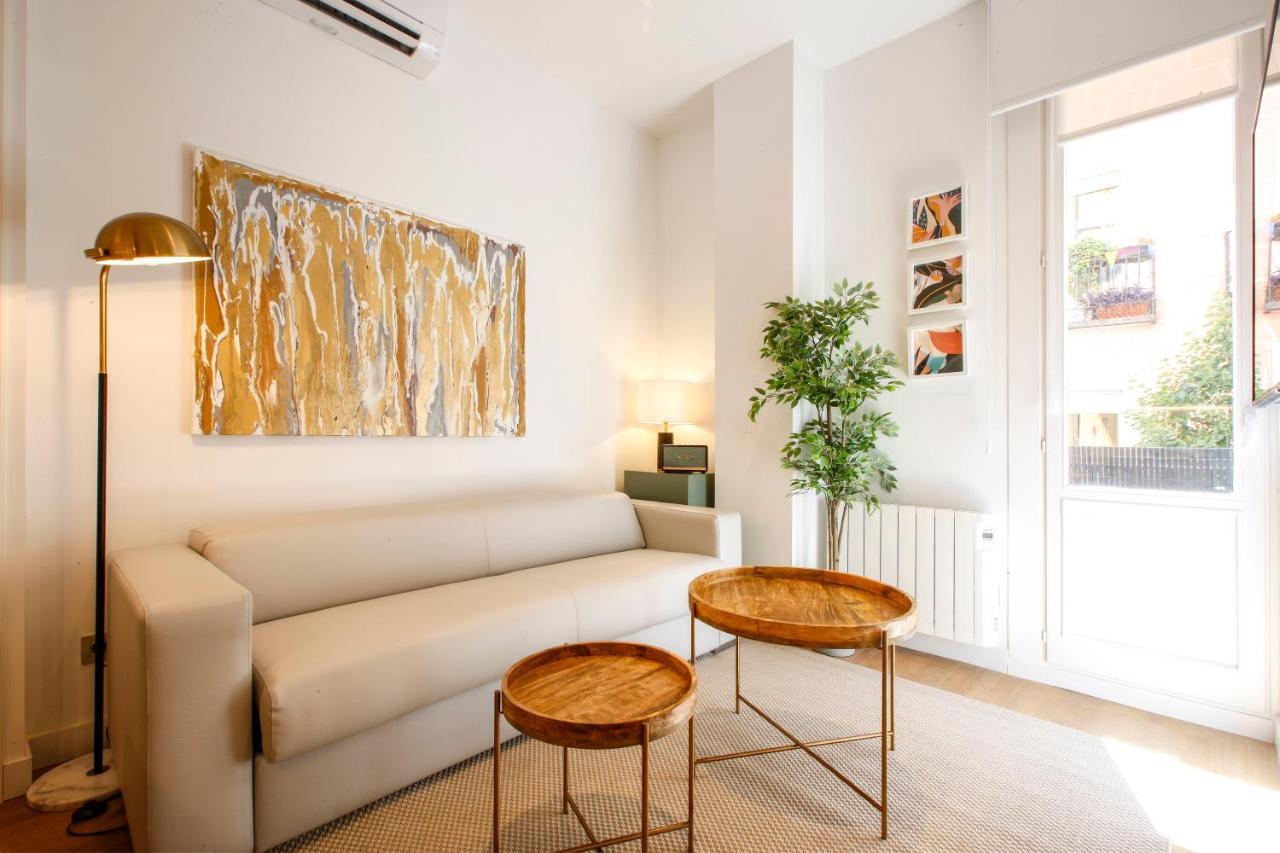 Tirso Suite มาดริด ภายนอก รูปภาพ
