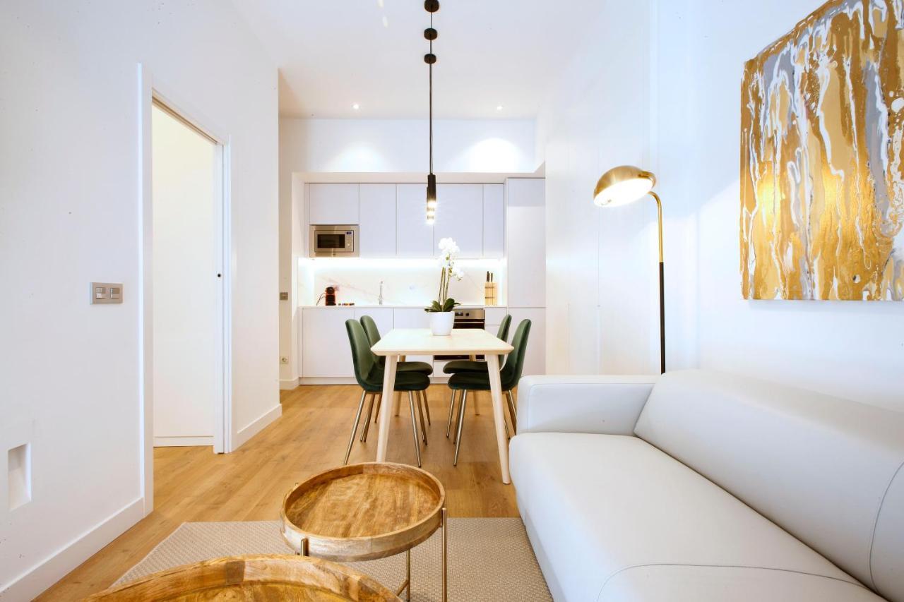 Tirso Suite มาดริด ภายนอก รูปภาพ
