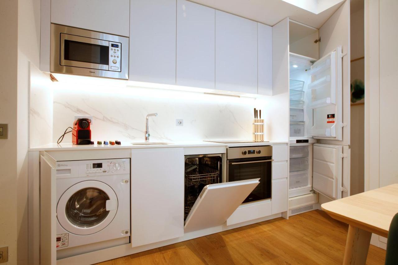 Tirso Suite มาดริด ภายนอก รูปภาพ