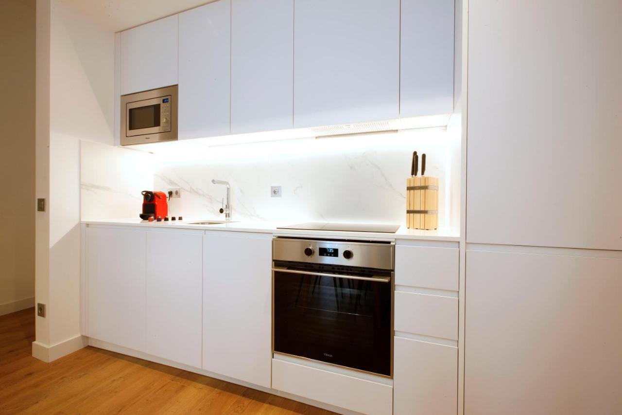 Tirso Suite มาดริด ภายนอก รูปภาพ